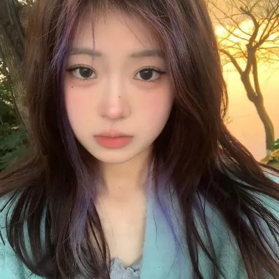 远看是蔚蓝的春天